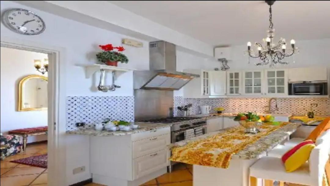 Villa Delle Ginestre - Sea View Праяно Екстериор снимка