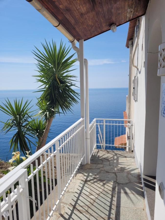 Villa Delle Ginestre - Sea View Праяно Екстериор снимка